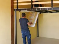 Einziehbare Holztreppe für Decken