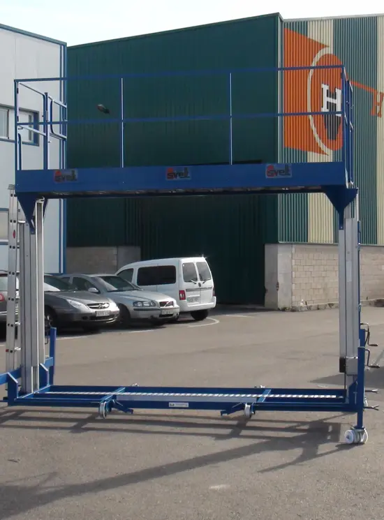 Teleskopplattform für Züge