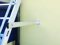 Tailor-made ladders and platforms for roofs