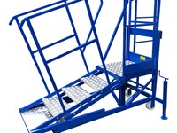 Telescopic platform