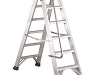 P1 industrial stepladder