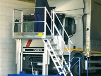 Truck and bus windshield access platform