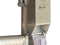 Universal document holder for scaffolding