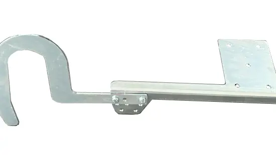 Adjustable ladder hook 