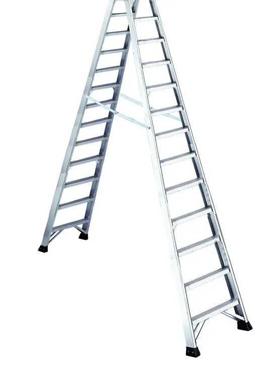 P1 industrial stepladder