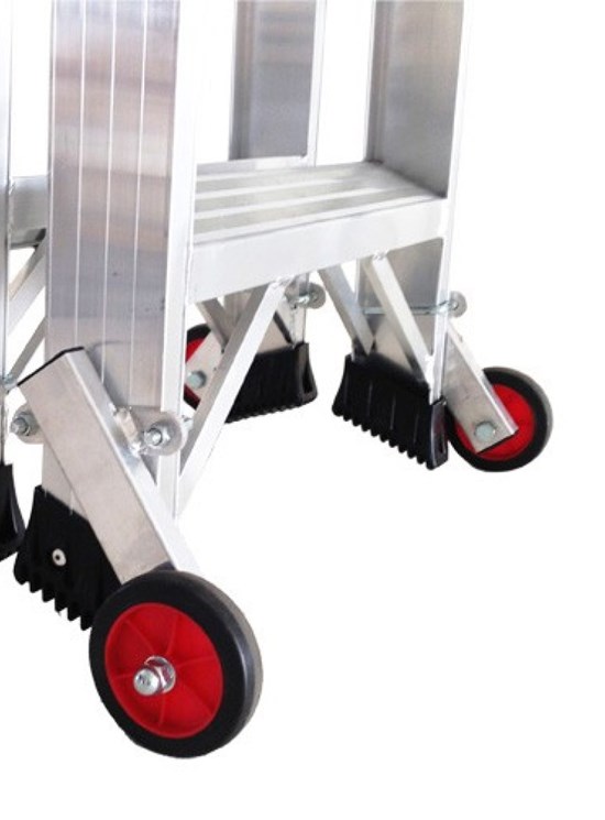 P1 industrial stepladder