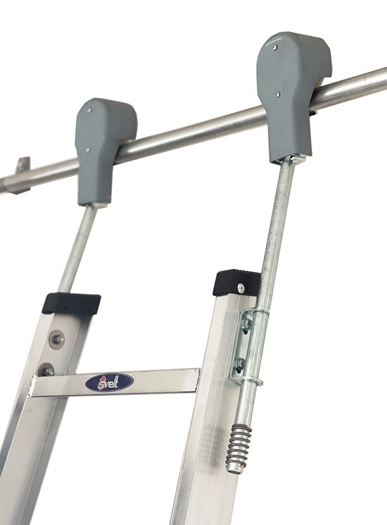 Wheeled shelf ladder 