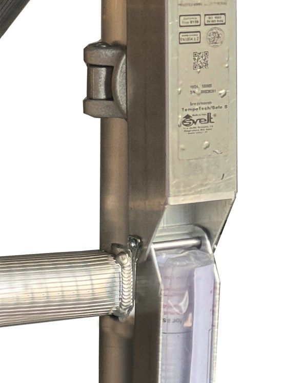 Universal document holder for scaffolding