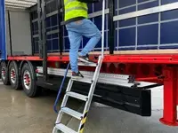 Escaleras profesionales Svelt: elegir bien es una cuestión de seguridad