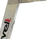 CANARIA -  Escalera de un tramo para la poda de árboles y arbustos