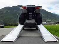 RAMPAS DE ALUMINIO NERVADO