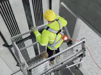 Plataforma telescópica para pozos de ascensor