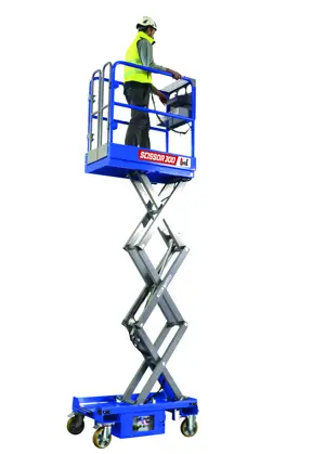 SCISSOR 300 - Plataforma elevadora tipo tijera de traslado...
