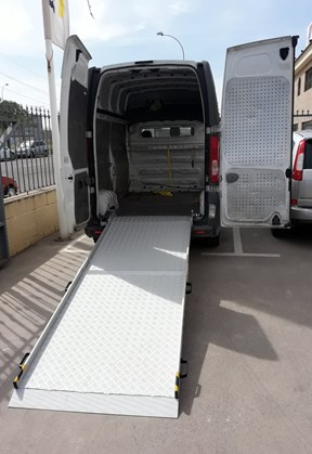 VAN - Rampa plegable para furgonetas y caravanas