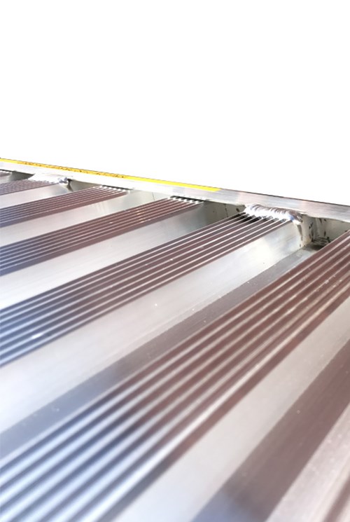 RAMPAS DE ALUMINIO NERVADO