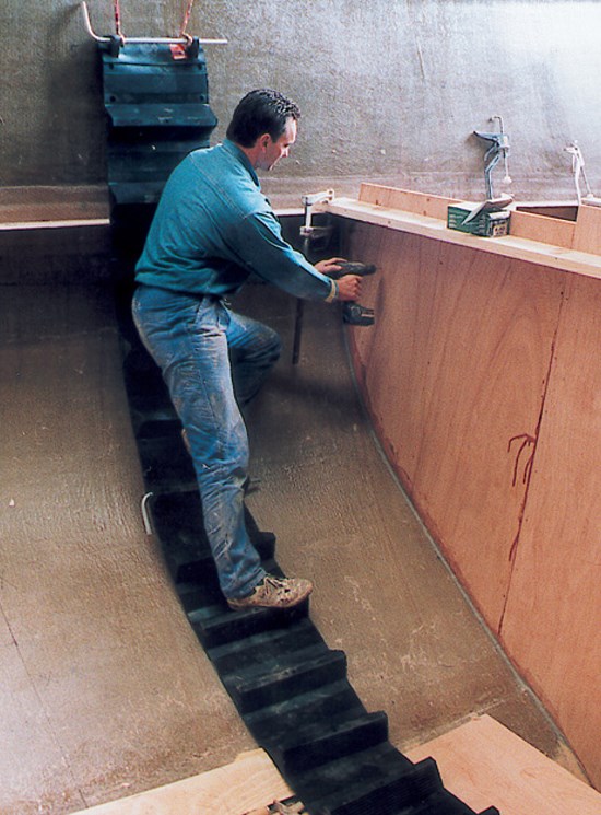Escalera de goma para techos y cubiertas tejados