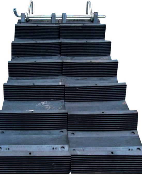 Escalera de goma para techos y cubiertas tejados