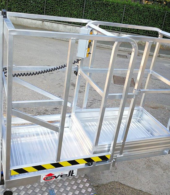MICROLIFT ZXT AUTOPROPULSADA