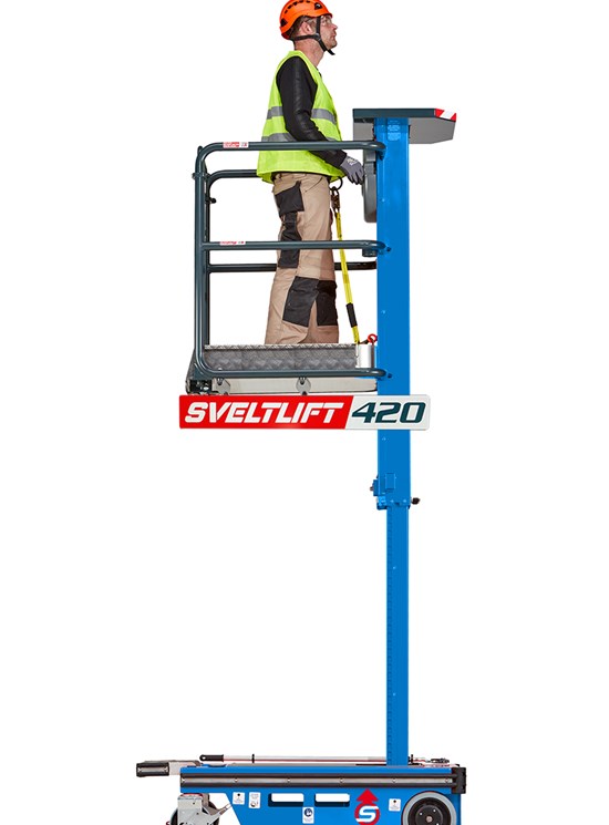 Sveltlift 420 - Plataforma aérea de empuje para cementerios