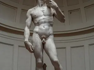 L'ÉCHAFAUDAGE PROFESSIONNEL DE SVELT POUR RESTAURER LE DAVID DE MICHELANGELO