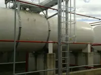 Escaliers et passerelles du pont