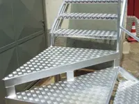 Escaliers en aluminium pour l'extérieur 