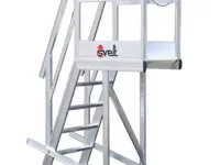 Tourelle porte-à-faux