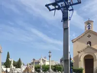 Porte-cercueil automoteur à chenilles