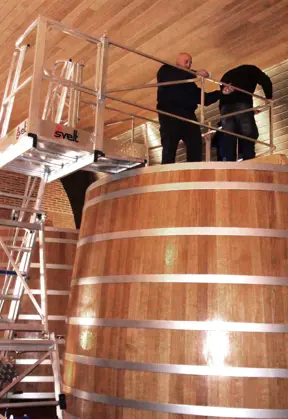 Échelle pour tonneaux et cuves