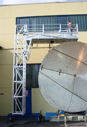 Plate-forme télescopique pour embouts et chaudières