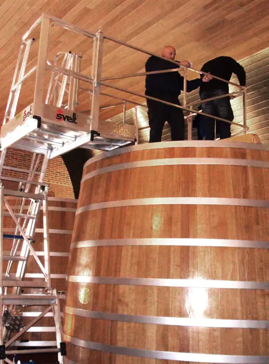 Échelle pour tonneaux et cuves