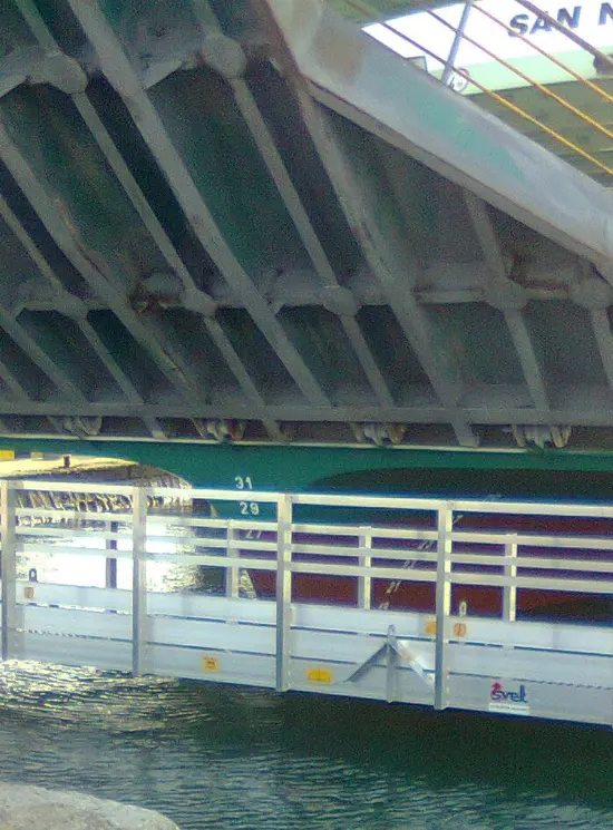 Chemins de promenade spéciaux