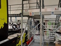 Piattaforma in alluminio e acciaio per camion
