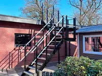 Scala Comoda 42° con pianerottolo 