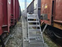 Passerelle per treni e autobus