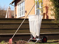 Carrello in acciaio per rifiuti