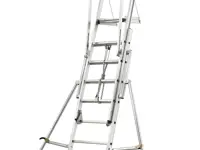 Scala aerea telescopica da appoggio