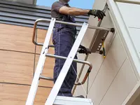 Scala aerea telescopica da appoggio