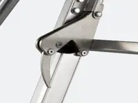 Scala aerea telescopica da appoggio