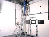 Scala aerea telescopica da appoggio