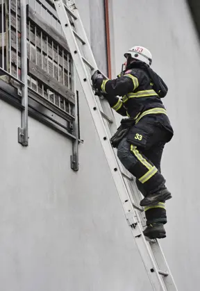 Scale componibili... - Scale componibili multiposizione progettate in...