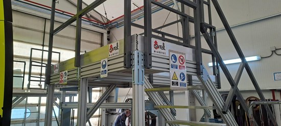 Piattaforma in alluminio e acciaio per camion