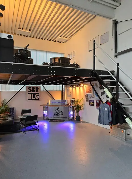 SOPPALCO IN ACCIAIO TL20 NERO CON SCALA COMODA