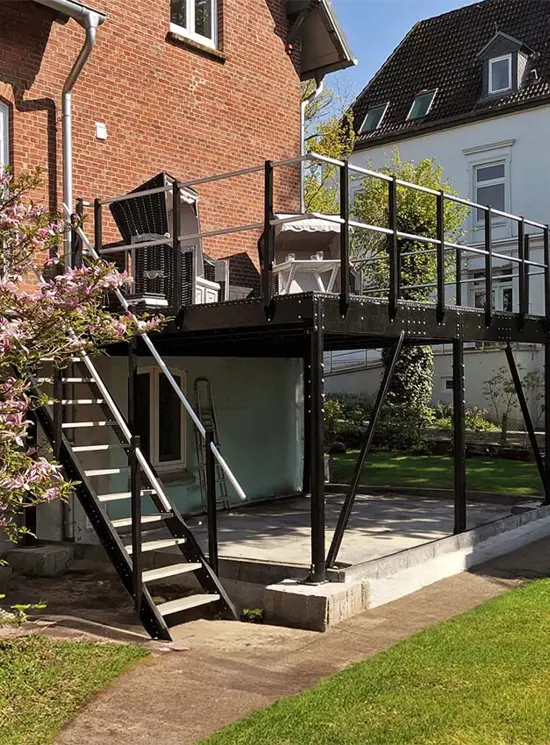 SOPPALCO IN ACCIAIO TL20 NERO CON SCALA COMODA