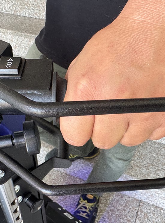 Carrello Elettrico Saliscale Cingolato D Tracked