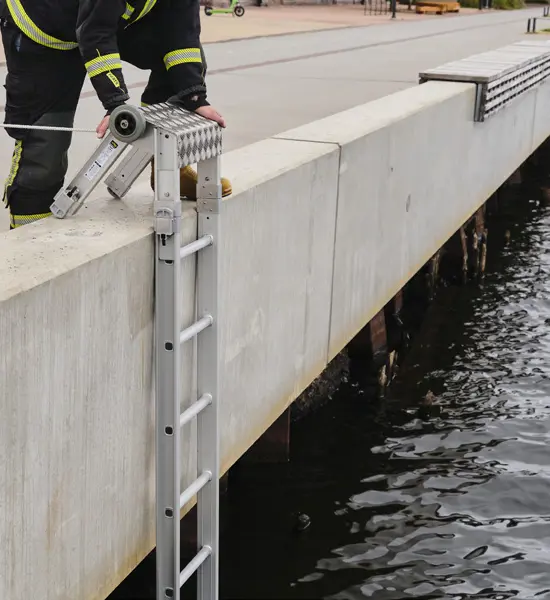 Scale componibili multiposizione per Vigili del fuoco