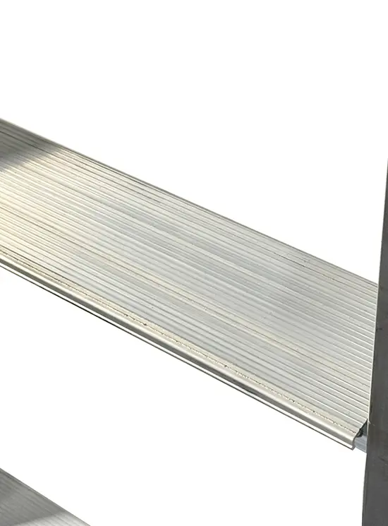 Scale per scaffali scorrevoli su binario