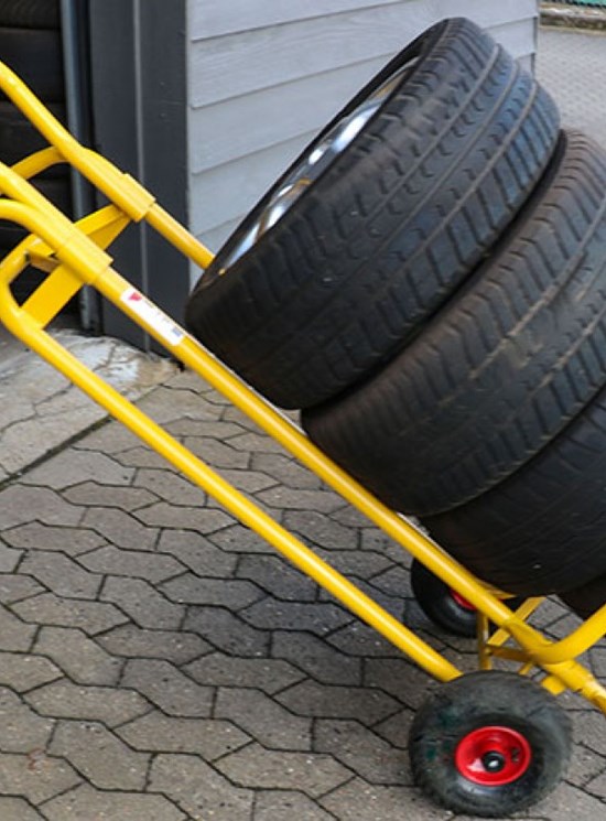 Carrello per Gomme e Pneumatici