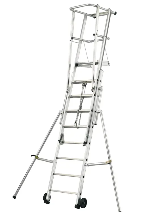 Scala aerea telescopica da appoggio