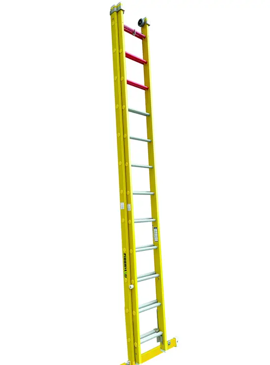 V2FCT Scala manuale a 2 tronchi 100% vetroresina